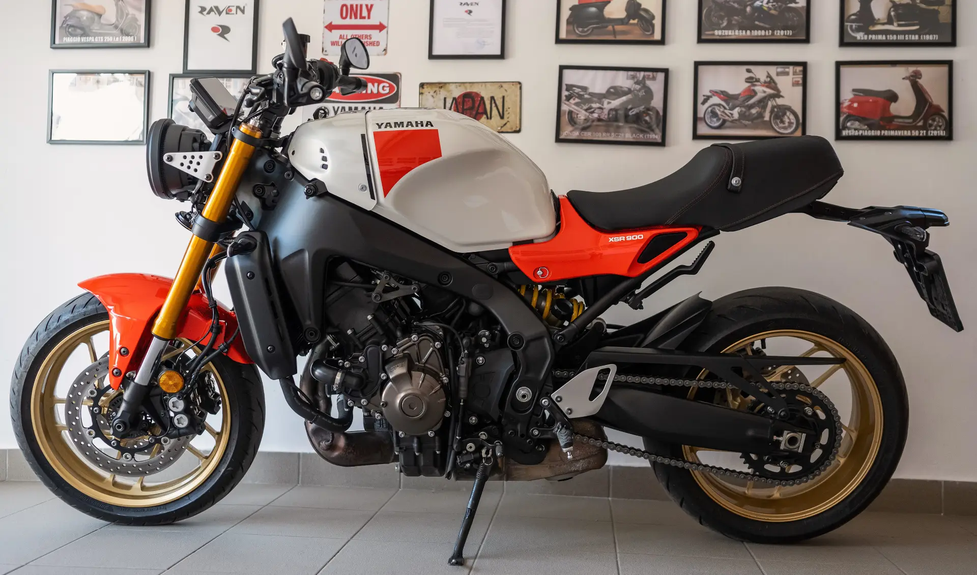 XSR 900 1